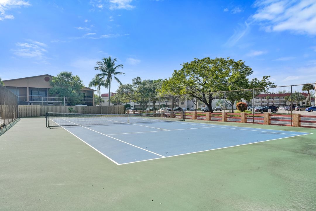 En Venta: $389,000 (3 camas, 2 baños, 1581 Pies cuadrados)