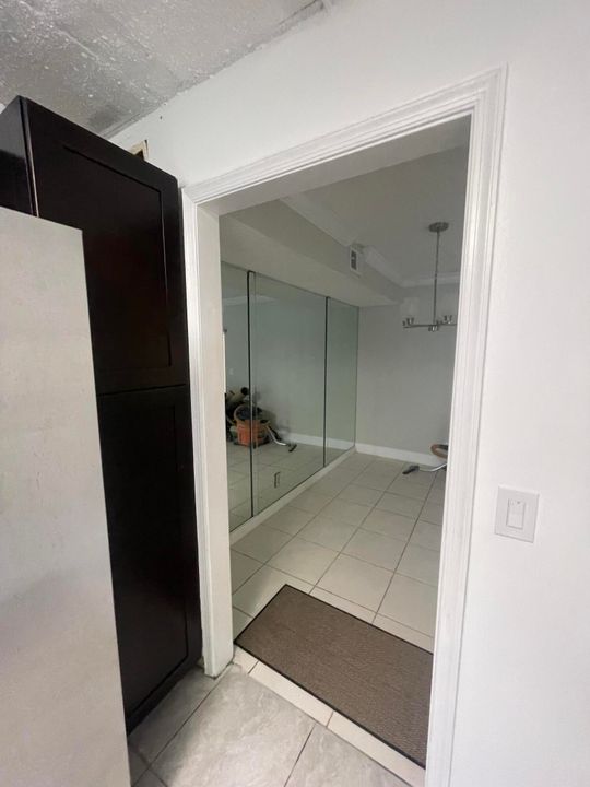 For Sale: $245,000 (2 beds, 2 baths, 1130 Square Feet)