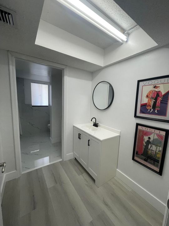 For Sale: $245,000 (2 beds, 2 baths, 1130 Square Feet)