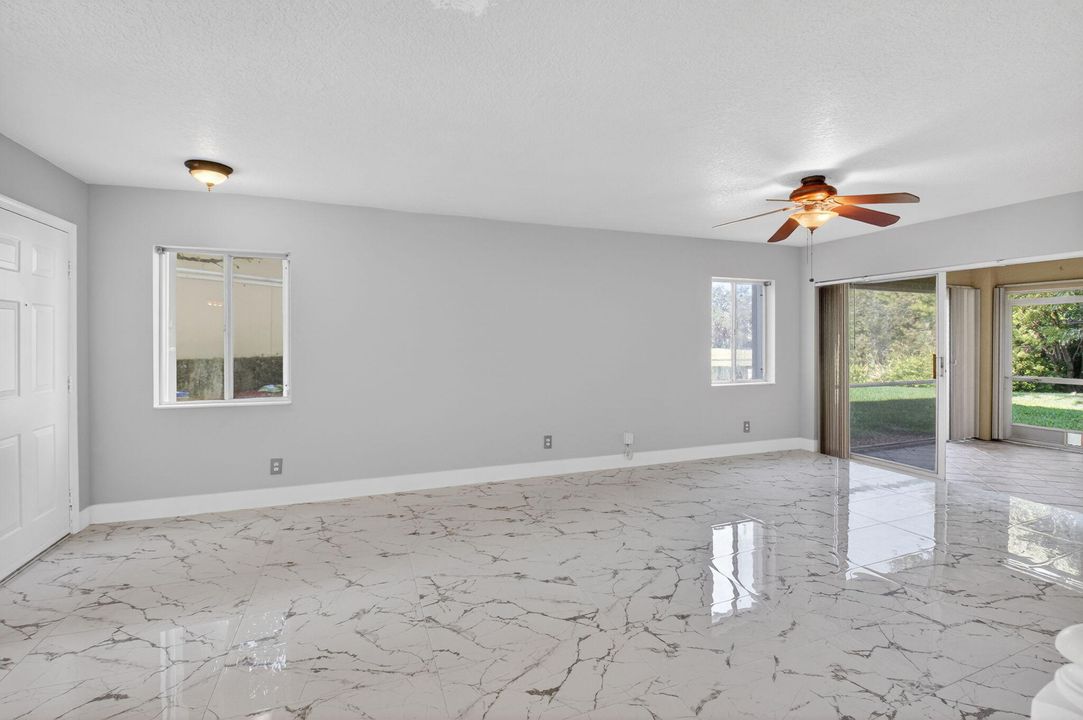 For Rent: $2,995 (4 beds, 2 baths, 1681 Square Feet)