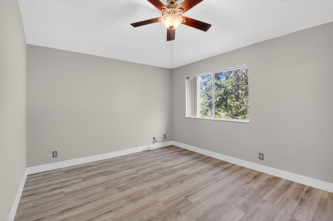 For Rent: $2,995 (4 beds, 2 baths, 1681 Square Feet)