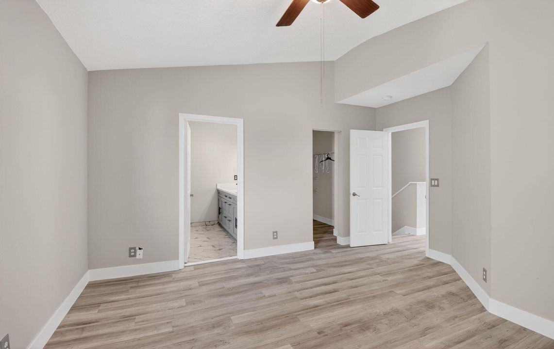 For Rent: $2,995 (4 beds, 2 baths, 1681 Square Feet)