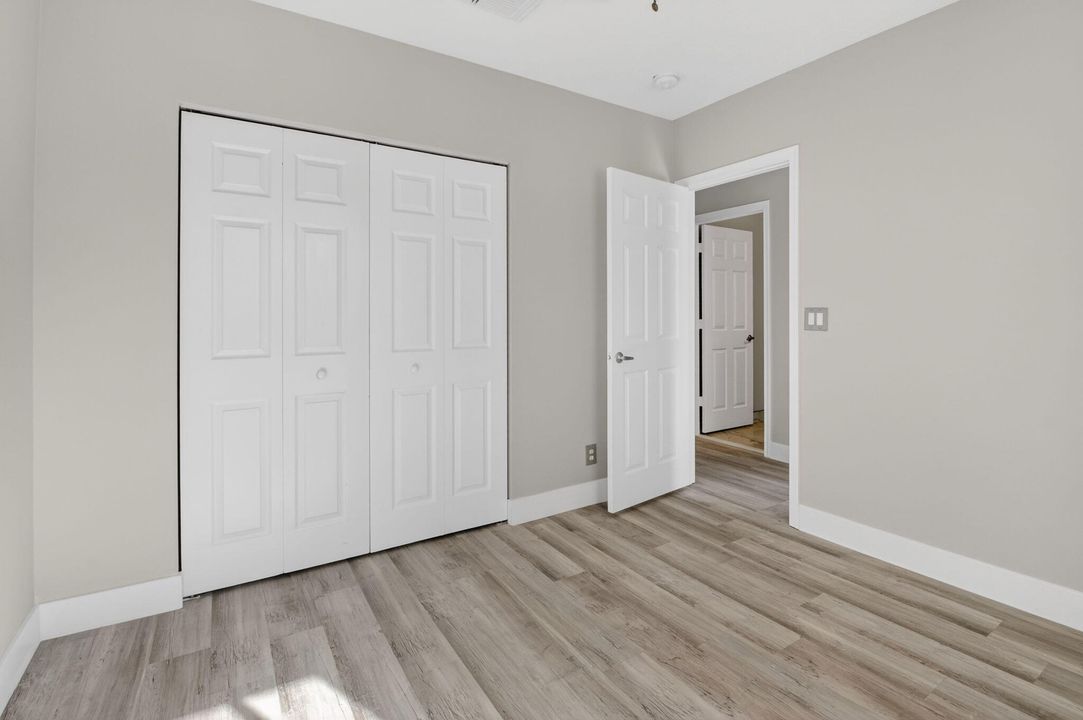 For Rent: $2,995 (4 beds, 2 baths, 1681 Square Feet)