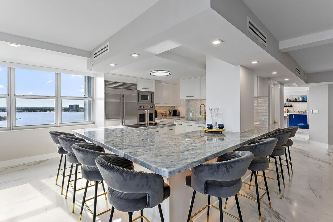 For Rent: $12,750 (3 beds, 3 baths, 2657 Square Feet)