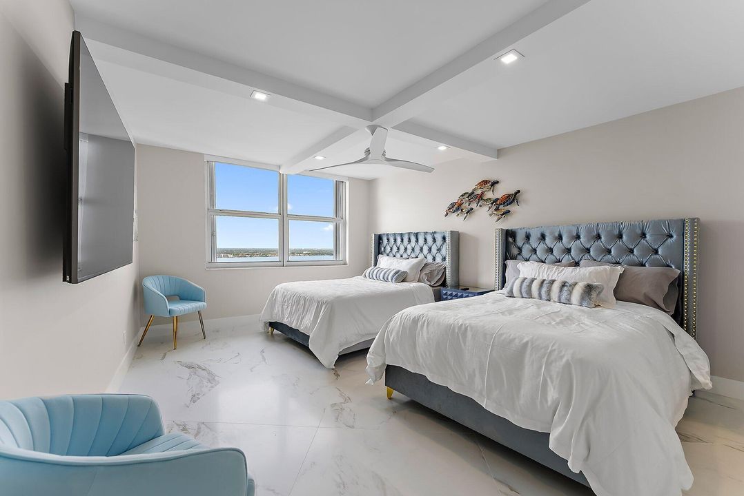 For Rent: $12,750 (3 beds, 3 baths, 2657 Square Feet)