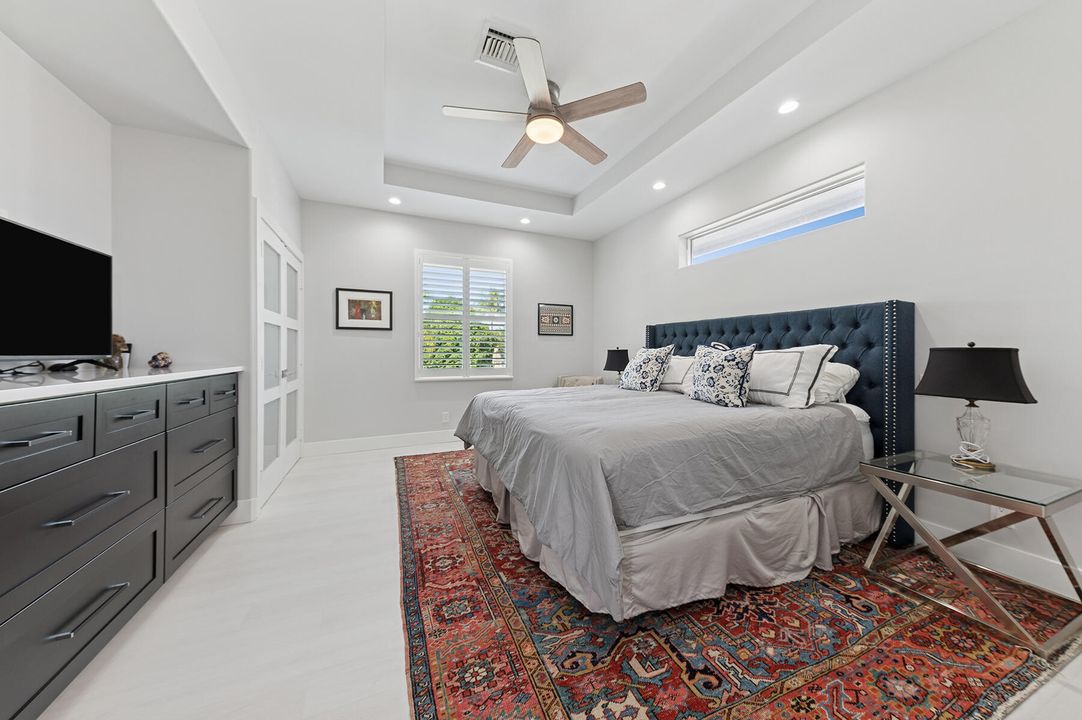 На продажу: $3,950,000 (4 спален, 4 ванн, 4874 Квадратных фут)