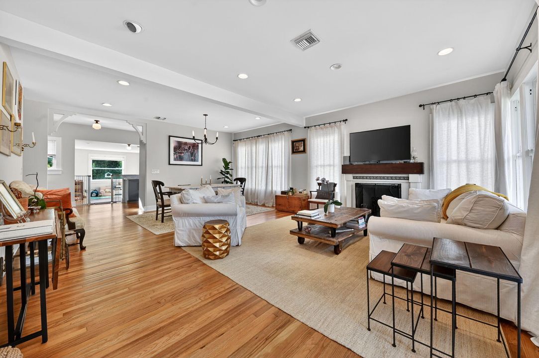 En Venta: $1,280,000 (2 camas, 2 baños, 1498 Pies cuadrados)