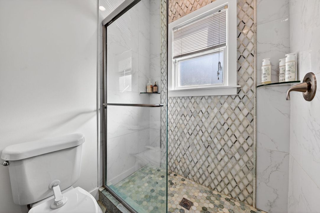 En Venta: $1,280,000 (2 camas, 2 baños, 1498 Pies cuadrados)