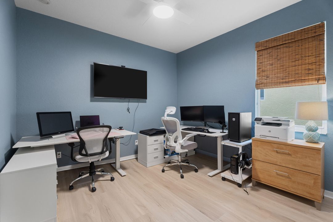 待售: $550,000 (3 贝兹, 2 浴室, 2184 平方英尺)