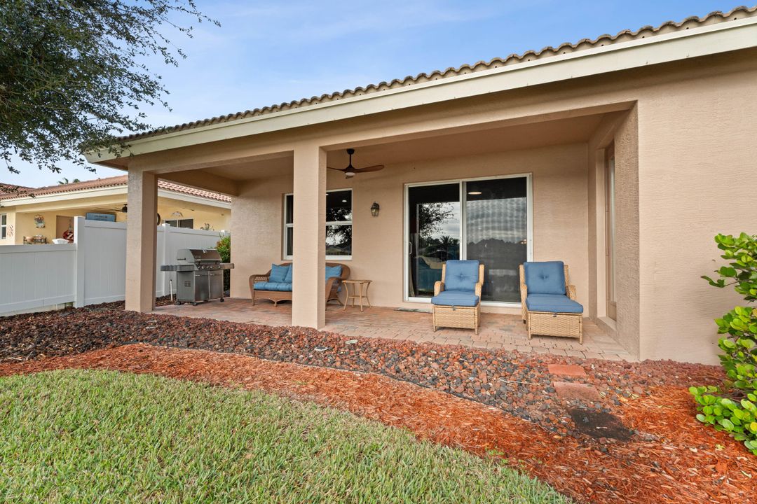 待售: $550,000 (3 贝兹, 2 浴室, 2184 平方英尺)