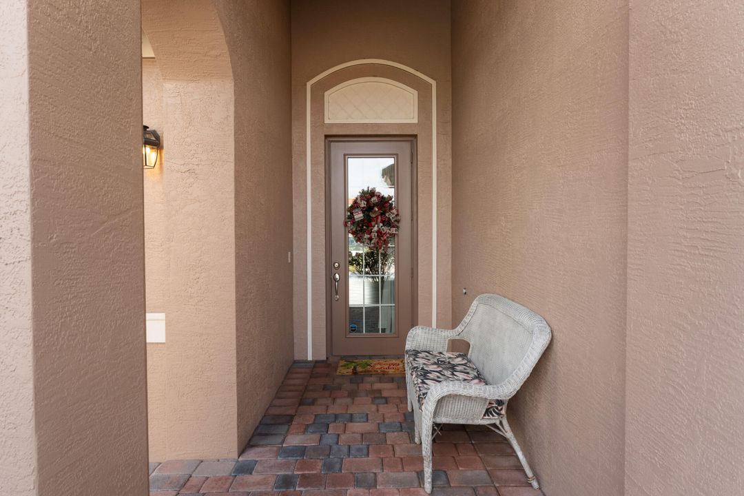 待售: $550,000 (3 贝兹, 2 浴室, 2184 平方英尺)