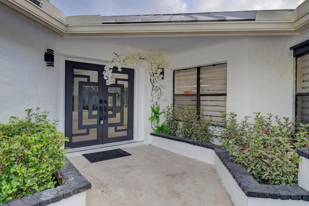 В аренду: $30,000 (5 спален, 5 ванн, 3200 Квадратных фут)