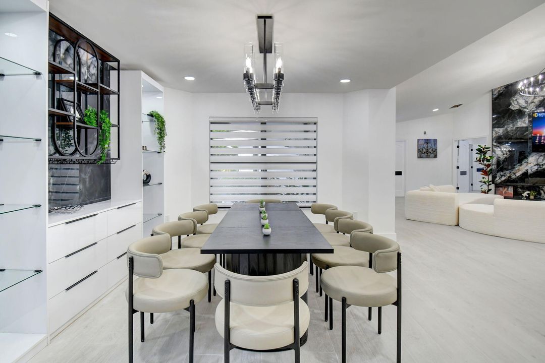 В аренду: $30,000 (5 спален, 5 ванн, 3200 Квадратных фут)