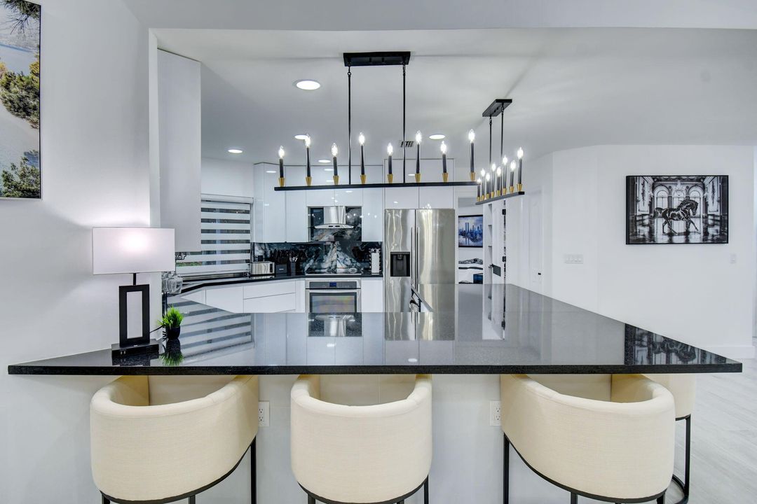 В аренду: $30,000 (5 спален, 5 ванн, 3200 Квадратных фут)