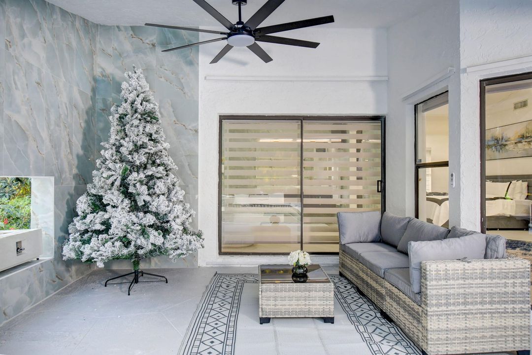 В аренду: $30,000 (5 спален, 5 ванн, 3200 Квадратных фут)