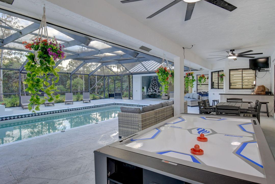 В аренду: $30,000 (5 спален, 5 ванн, 3200 Квадратных фут)