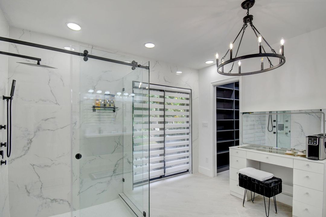 В аренду: $30,000 (5 спален, 5 ванн, 3200 Квадратных фут)