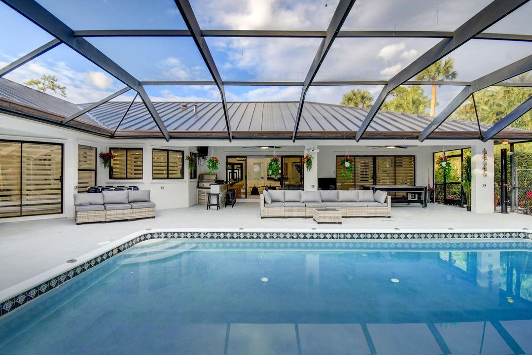 В аренду: $30,000 (5 спален, 5 ванн, 3200 Квадратных фут)