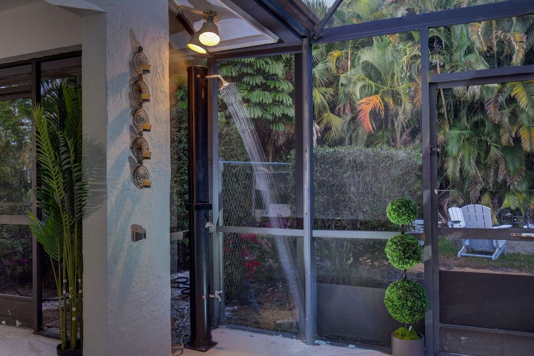 В аренду: $30,000 (5 спален, 5 ванн, 3200 Квадратных фут)