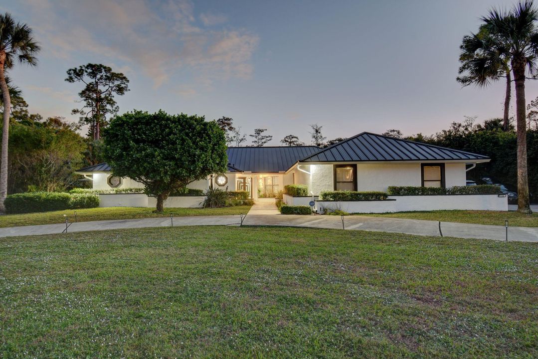 В аренду: $30,000 (5 спален, 5 ванн, 3200 Квадратных фут)