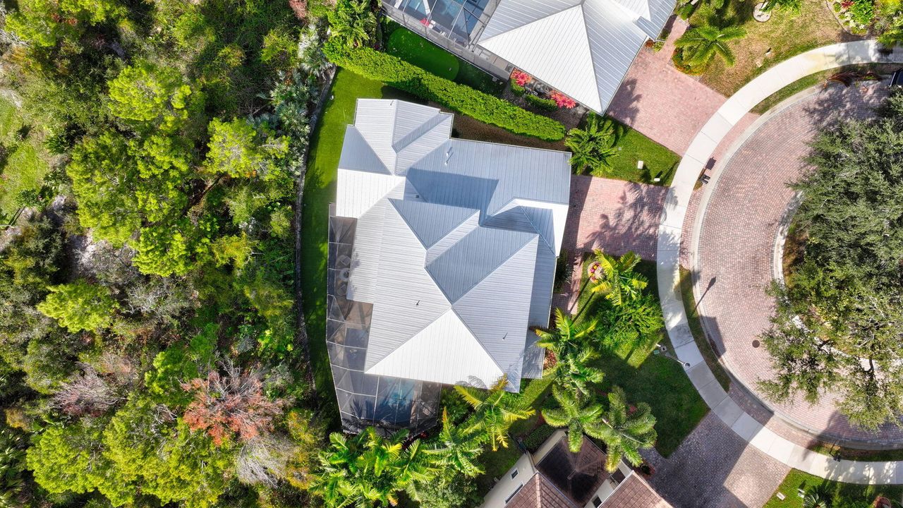 For Sale: $1,150,000 (4 beds, 3 baths, 2872 Square Feet)