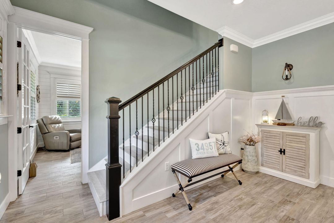 For Sale: $1,150,000 (4 beds, 3 baths, 2872 Square Feet)