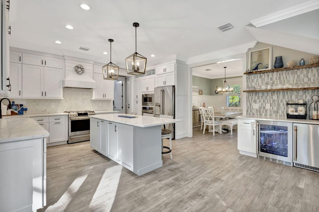 For Sale: $1,150,000 (4 beds, 3 baths, 2872 Square Feet)