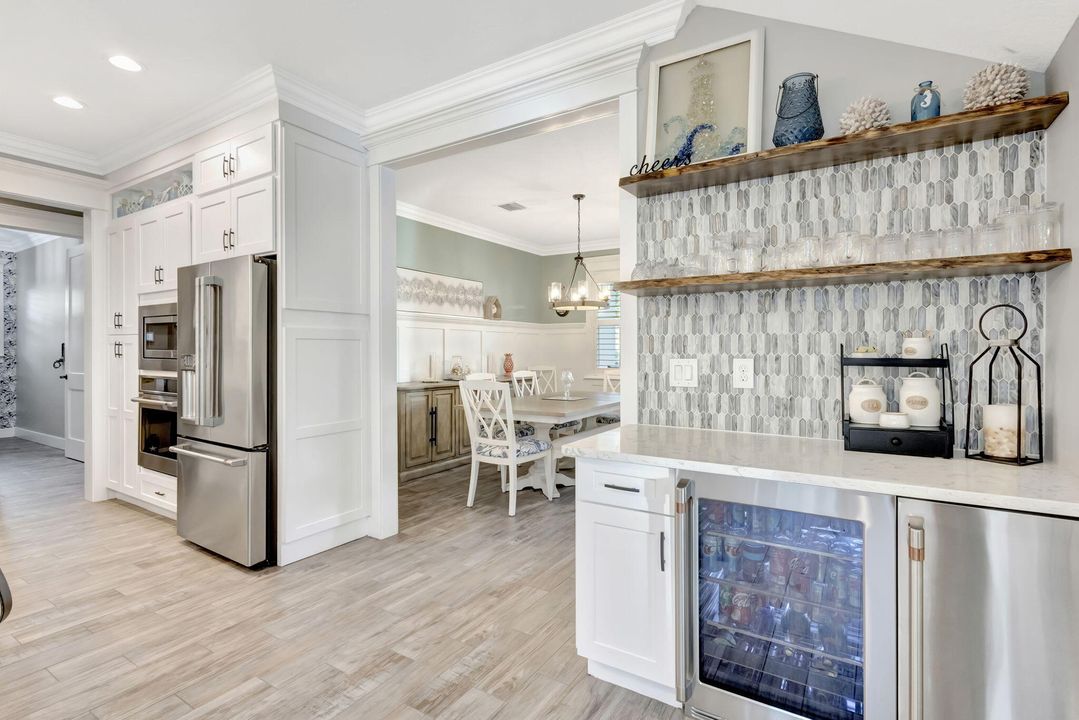 For Sale: $1,150,000 (4 beds, 3 baths, 2872 Square Feet)