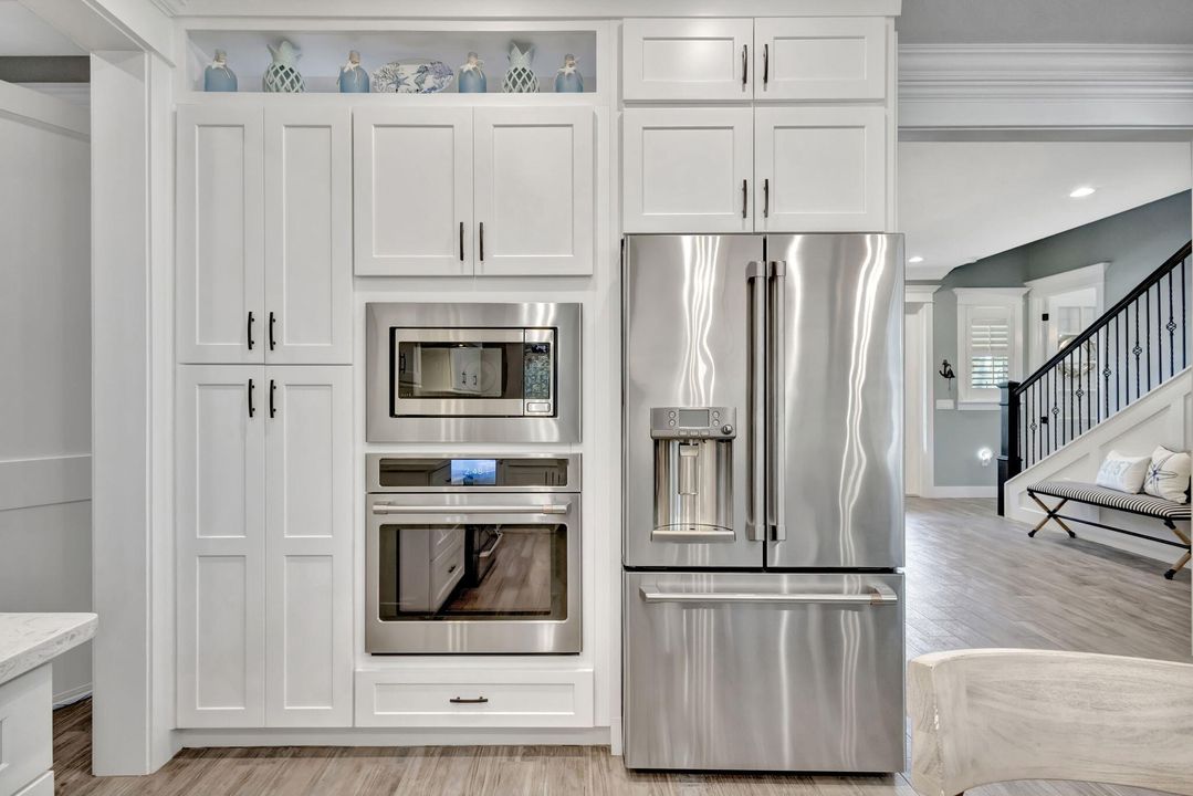 For Sale: $1,150,000 (4 beds, 3 baths, 2872 Square Feet)