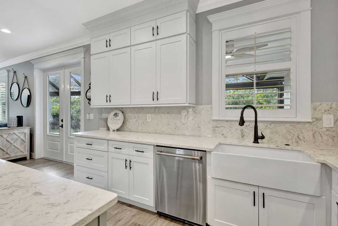 For Sale: $1,150,000 (4 beds, 3 baths, 2872 Square Feet)