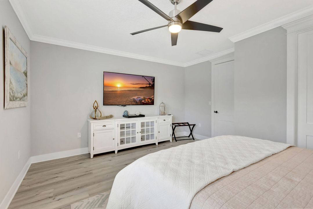 For Sale: $1,150,000 (4 beds, 3 baths, 2872 Square Feet)