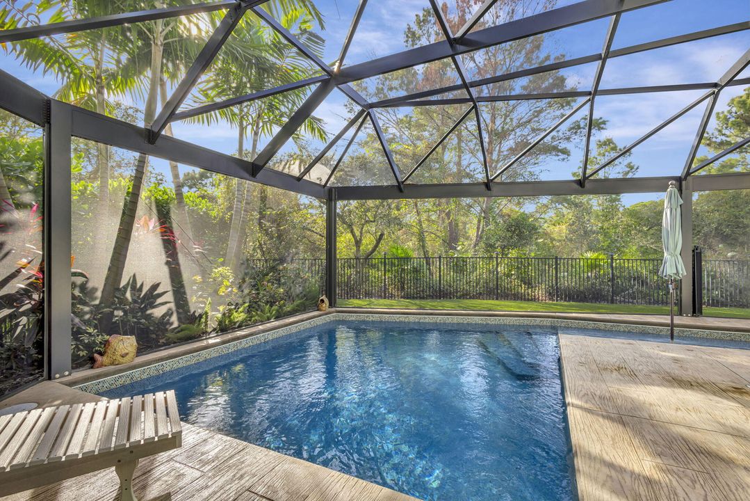 For Sale: $1,150,000 (4 beds, 3 baths, 2872 Square Feet)