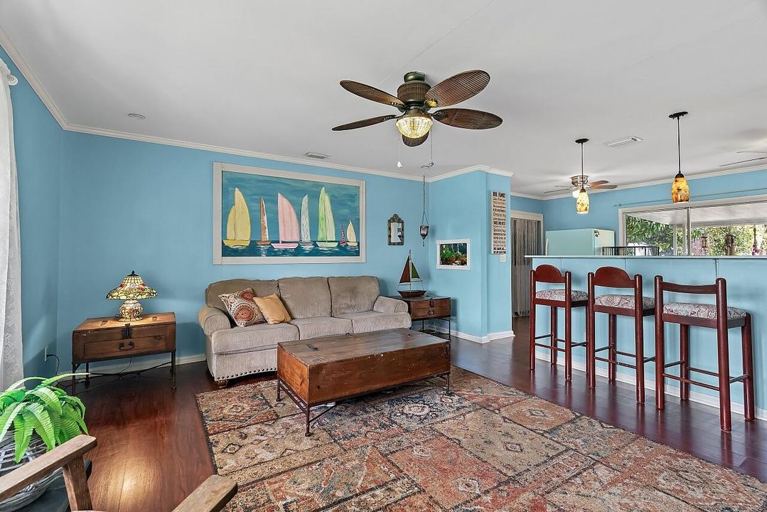 En Venta: $249,900 (2 camas, 2 baños, 1026 Pies cuadrados)