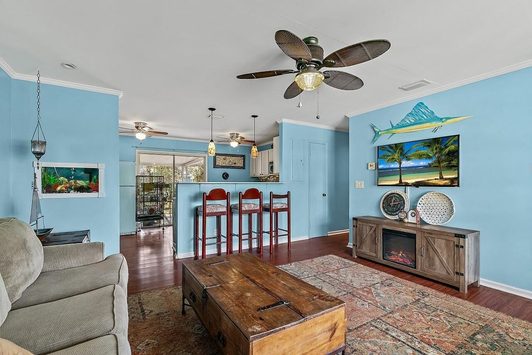 En Venta: $249,900 (2 camas, 2 baños, 1026 Pies cuadrados)