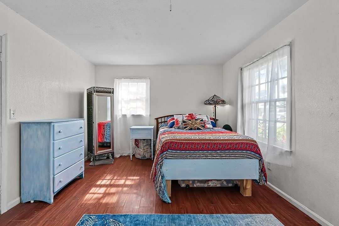 En Venta: $249,900 (2 camas, 2 baños, 1026 Pies cuadrados)