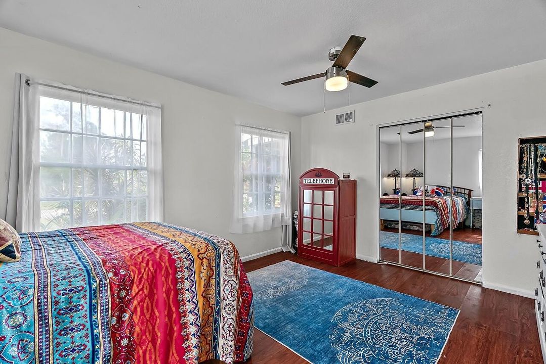 En Venta: $249,900 (2 camas, 2 baños, 1026 Pies cuadrados)