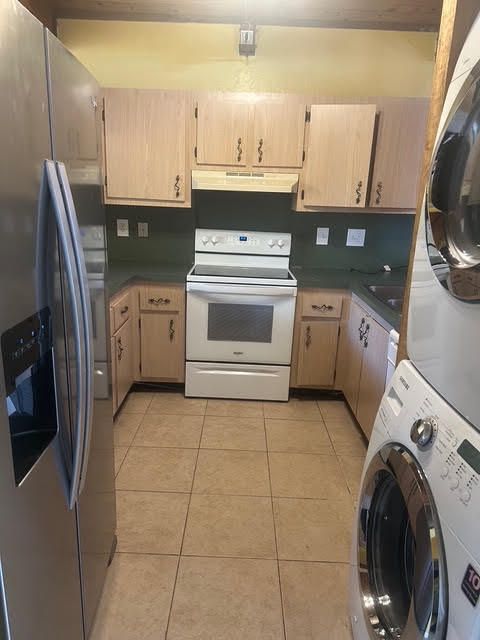 В аренду: $2,575 (2 спален, 2 ванн, 1152 Квадратных фут)