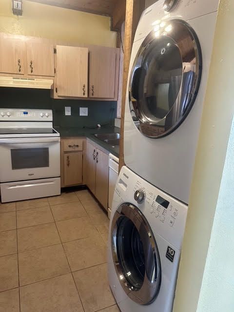 В аренду: $2,575 (2 спален, 2 ванн, 1152 Квадратных фут)