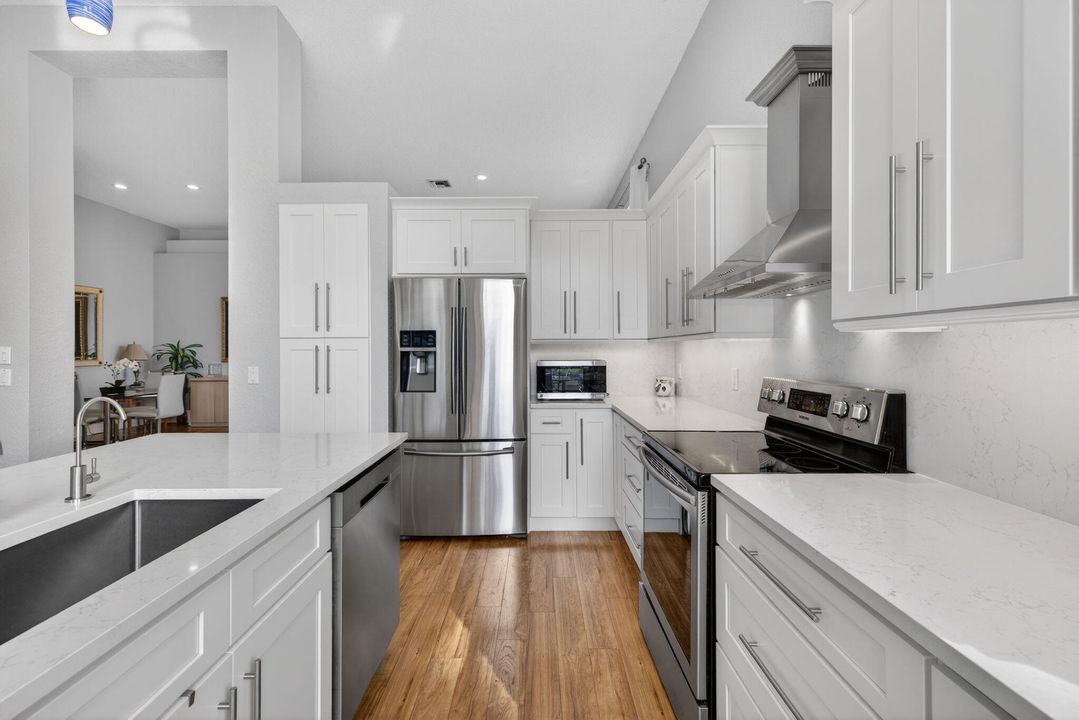 En Venta: $397,500 (3 camas, 2 baños, 2277 Pies cuadrados)