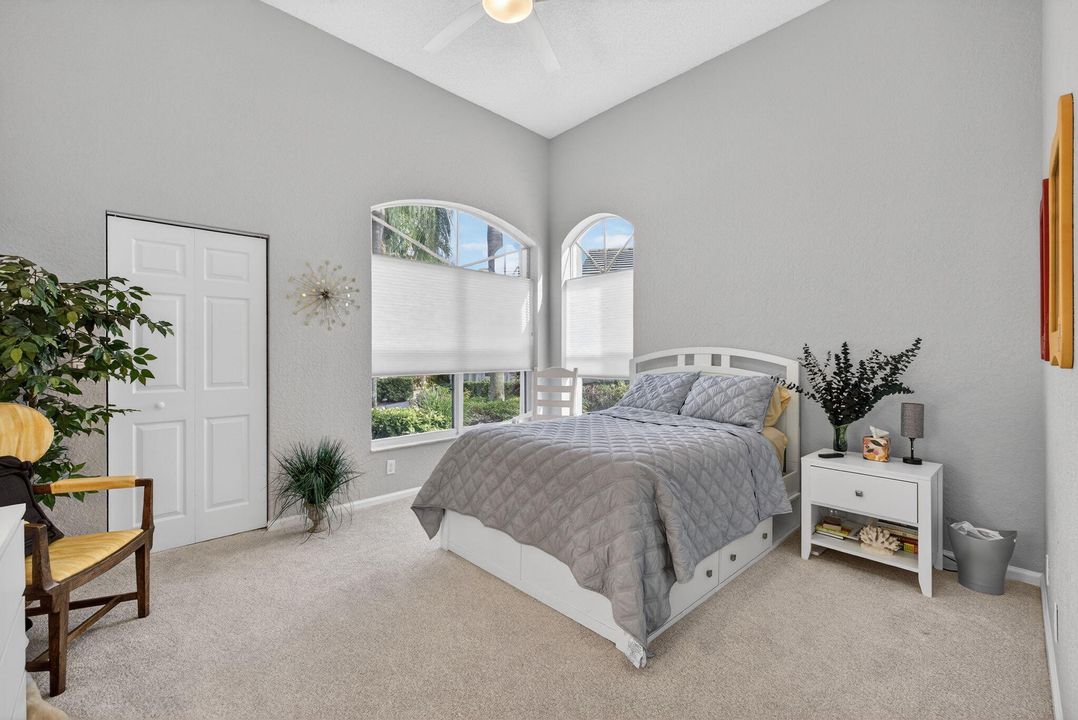 En Venta: $397,500 (3 camas, 2 baños, 2277 Pies cuadrados)