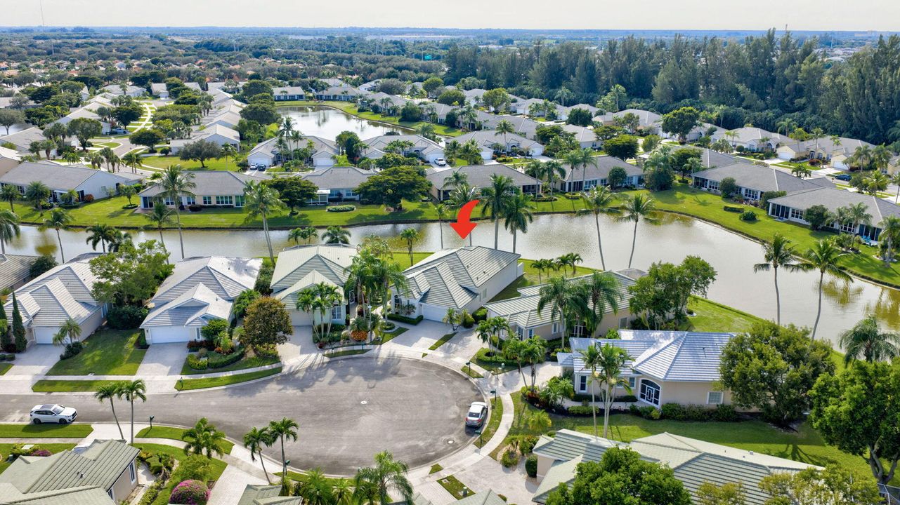 En Venta: $397,500 (3 camas, 2 baños, 2277 Pies cuadrados)