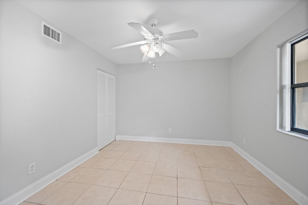 待售: $385,000 (2 贝兹, 2 浴室, 1180 平方英尺)