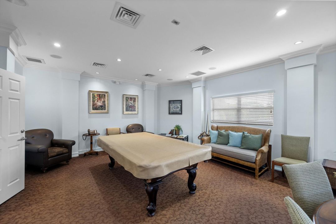 待售: $385,000 (2 贝兹, 2 浴室, 1180 平方英尺)