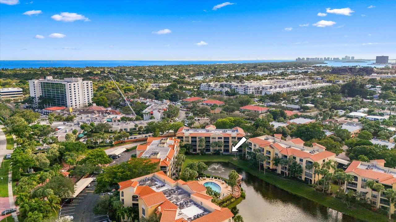 待售: $385,000 (2 贝兹, 2 浴室, 1180 平方英尺)