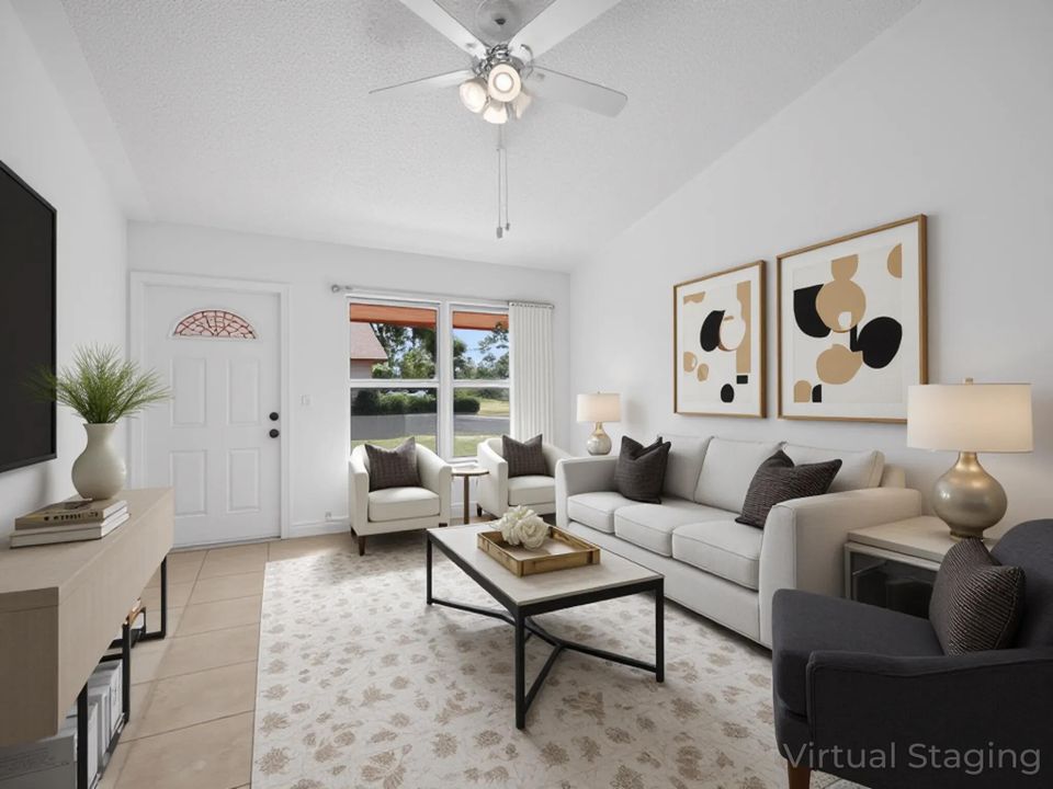 На продажу: $249,900 (2 спален, 2 ванн, 948 Квадратных фут)