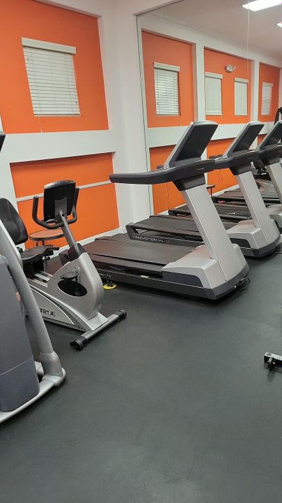 For Sale: $335,000 (2 beds, 2 baths, 1120 Square Feet)