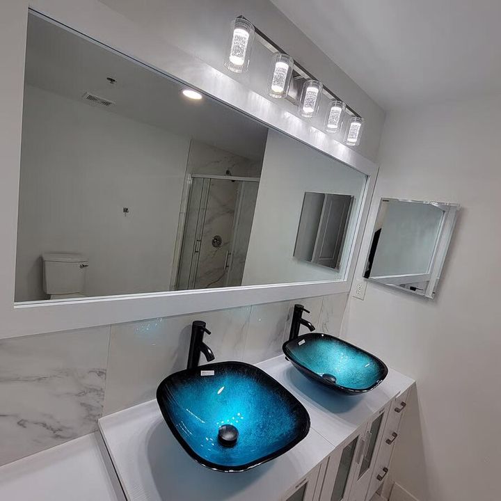 For Sale: $335,000 (2 beds, 2 baths, 1120 Square Feet)