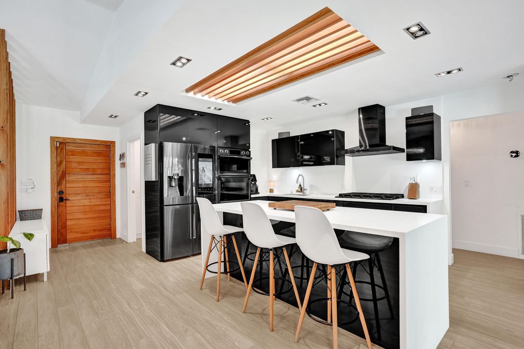 For Sale: $949,000 (3 beds, 2 baths, 1675 Square Feet)