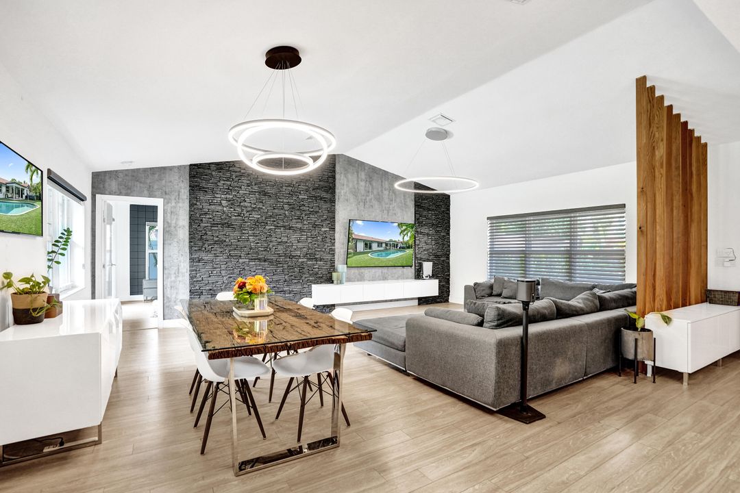 For Sale: $949,000 (3 beds, 2 baths, 1675 Square Feet)