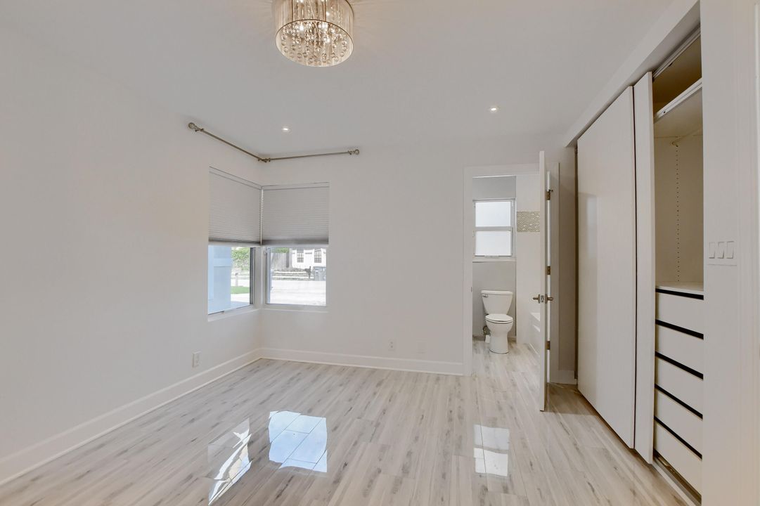 For Sale: $1,525,000 (5 beds, 4 baths, 3853 Square Feet)